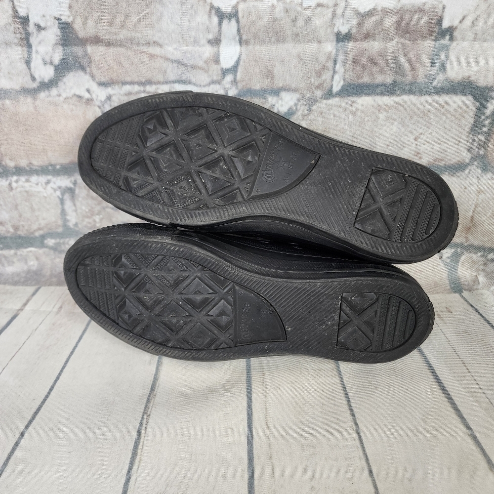 Converse Chuck Taylor All Star Monochromatic Leather Low Top Sneaker Size 8M/10W - Picture 12 of 15
